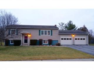 1 Sunset Dr, Potash Point, VT 05491-8658