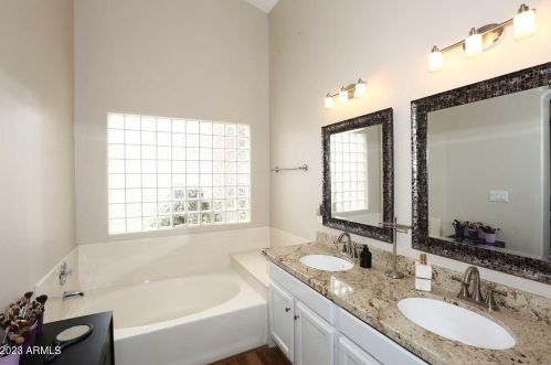 31211 43rd St, Cave Creek AZ  85331-3829 exterior