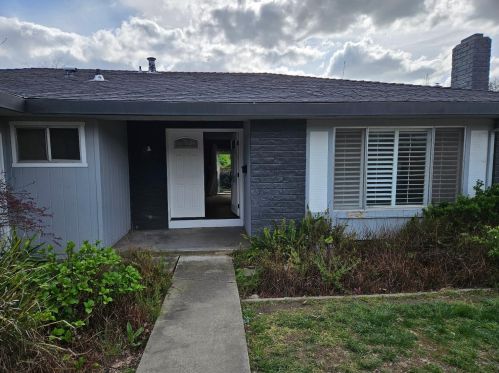 7024 Brookcrest Way, Citrus Heights, CA 95621-6415