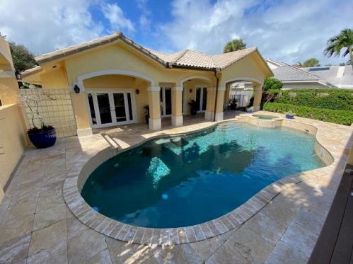 2316 Palm Harbor Dr, West Palm Beach, FL 33410-2088