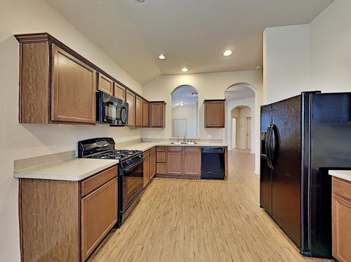 9942 Sterling Place Dr, Conroe TX  77303-2000 exterior