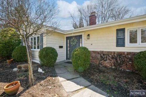 528 White Ave, Rockleigh, NJ 07647-1014