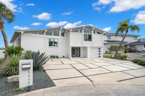 5940 Bahia Honda Way, Saint Petersburg, FL 33706-2230
