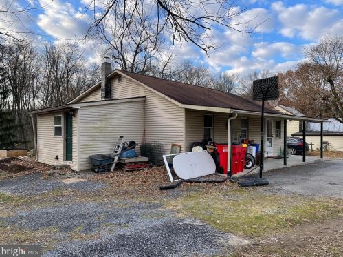 41 Hays Grove Rd, North Newton, PA 17241-9522