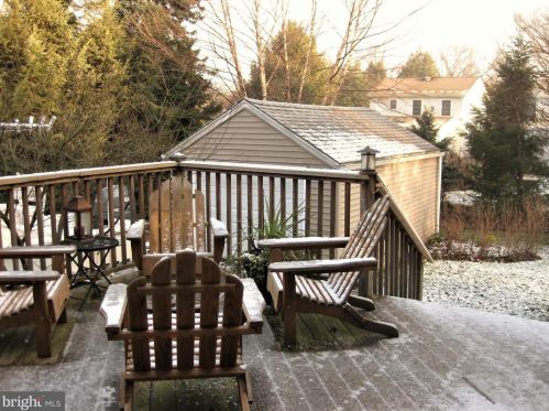 738 Bunker Hill Ave, Lawrence Township NJ  08648-4443 exterior