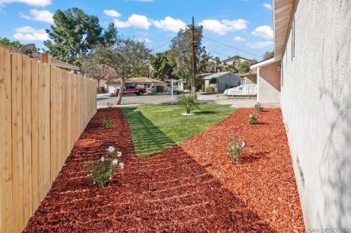 1285 Koe St, San Diego CA  92114-3430 exterior