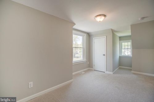 10600 Woodland Dr, Fredericksburg VA  22407-7759 exterior