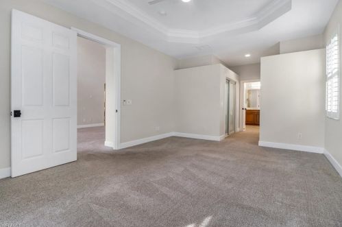 16200 Parque Ln, Naples FL  34110-2826 exterior