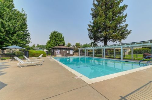 14789 Natchez Ct, Rancho Murieta CA  95683-9735 exterior