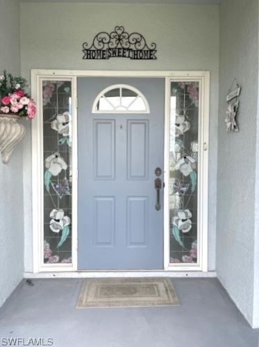 1347 20th Ave, Cape Coral, FL 33990-3844