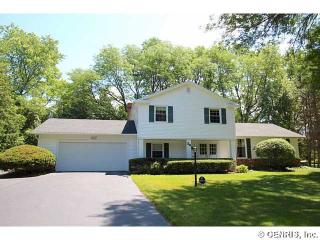 24 Timus Cir, Penfield, NY 14526-1119
