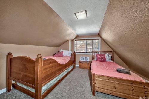 1032 Cellador Rd, South Lake Tahoe CA  96150-8828 exterior