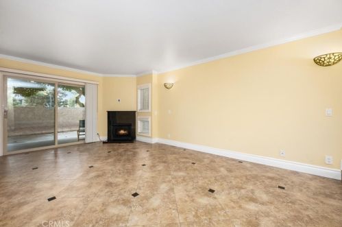 17005 Bluewater Ln, Huntington Beach, CA 92649-2929