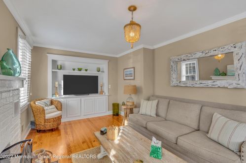 1817 Greenwood Ter, Belmar NJ 07719-2912 exterior