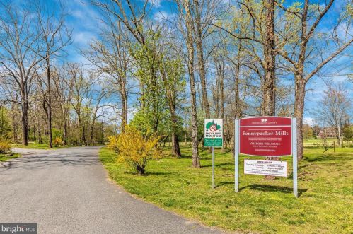 309 Williams Cir, Collegeville PA  19473-2344 exterior