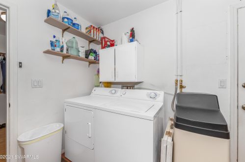 120 Grasshopper Ln, Sedona AZ  86336-4521 exterior