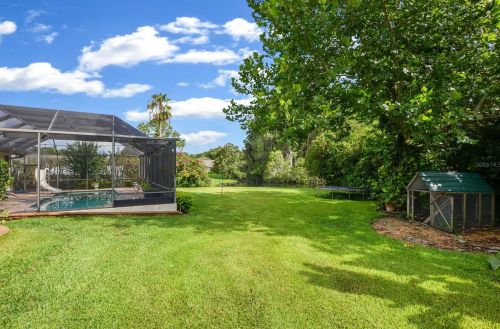 1135 Wisper Run Ct, Lutz FL  33558-5185 exterior