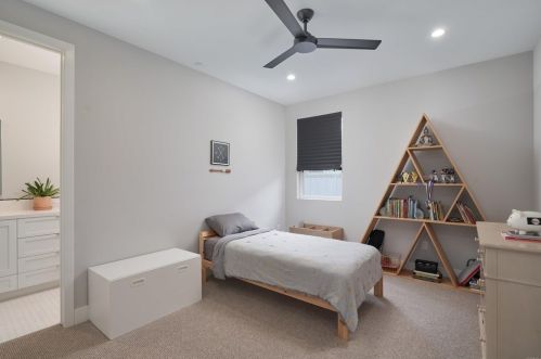 134 Jason St, Encinitas CA  92024-1447 exterior