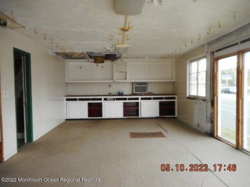 162 Avenue D, Atlantic Highlands NJ  07716-2075 exterior
