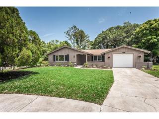 8716 Arrow Head Dr, Port Richey, FL 34667-2559
