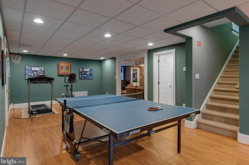 466 Black Swan Ln, Berwyn PA  19312-1908 exterior