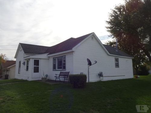 206 May St, Lacelle, IA 50213-1732