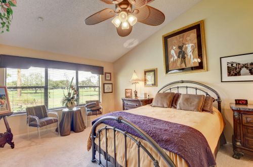 9 Windsor Ln, Boynton Beach FL  33436-6063 exterior