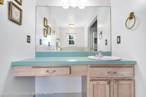 305 Bartley Rd, Jackson Twp NJ  08527-1166 exterior