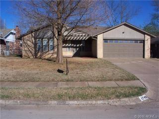 1748 East Dr, Bartlesville, OK 74006-7013