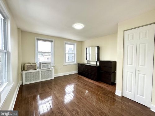 1228 Federal St, Philadelphia PA 19147-4518 exterior