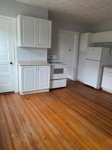 14 Union St, Warren RI  02885-3016 exterior