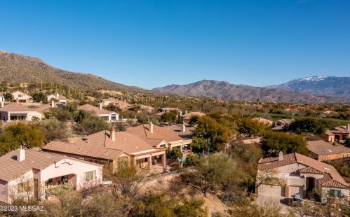 9750 Spring Ridge Pl, Tucson, AZ 85749-7114