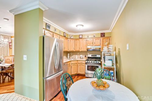 270 Silver Ln, Old Bridge NJ  08857-3340 exterior