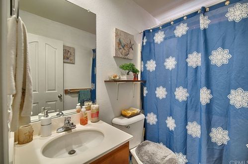 19515 Palomar St, Lake Elsinore CA  92530-6393 exterior