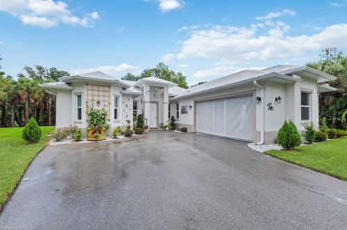 4875 20th Ave, Naples FL  34117-9194 exterior