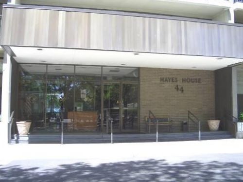 44 Strawberry Hill Ave, Stamford CT  06902-2632 exterior