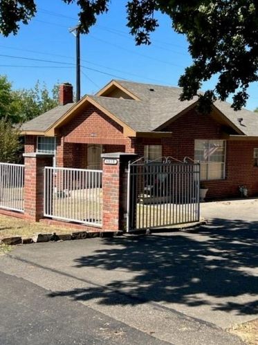 6810 Pecan St, Frisco, TX 75034-4235