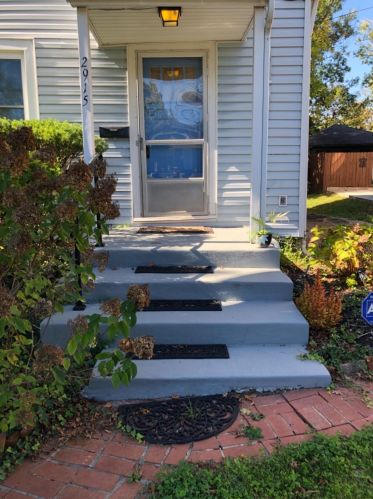 2915 Grasselli Ave, Cincinnati, OH 45211-7807