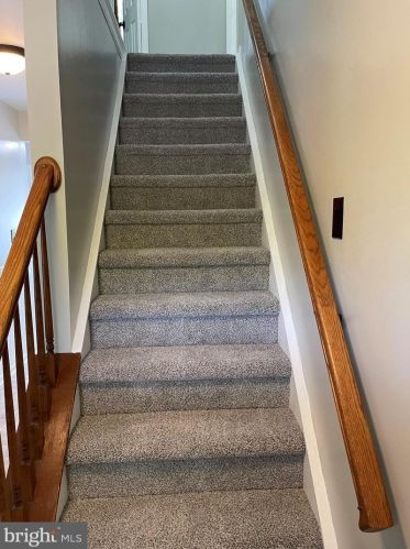 10624 Cobblestone Dr, Spotsylvania VA  22553-1659 exterior