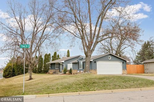 7190 Cahill Ave, South Saint Paul, MN 55076-2504