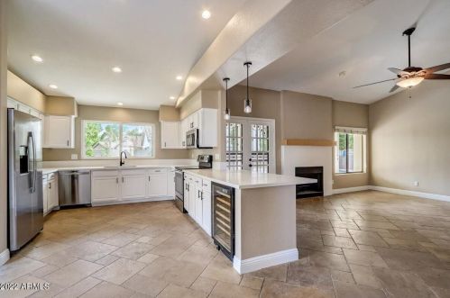 3871 Jasper Dr, Chandler AZ  85226-1322 exterior