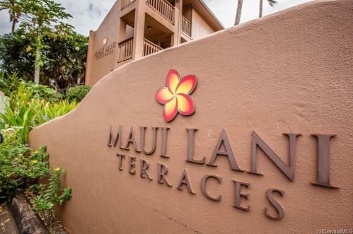 3740 Lower Honoapiilani Rd, Lahaina HI  96761-8900 exterior