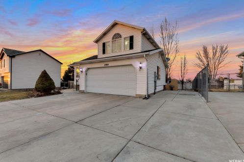 2564 3900, Roy, UT 84067-9614
