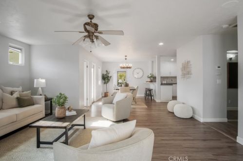 4264 Pepperwood Ave, Long Beach CA  90808-1534 exterior