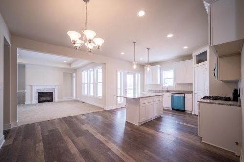 225 Hubert St, Edgerton, WI 53534-1337