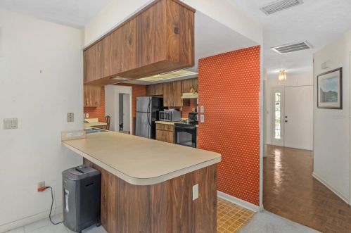 114 Oak Village Blvd, Homosassa FL  34446-5544 exterior