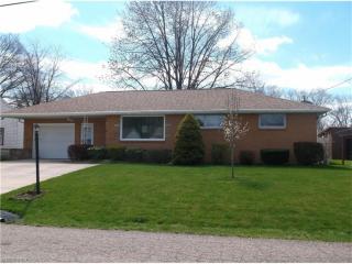4656 8th St, Canton, OH 44708-3508