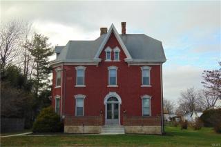 24 Main St, Richlandtown, PA 18955-1004