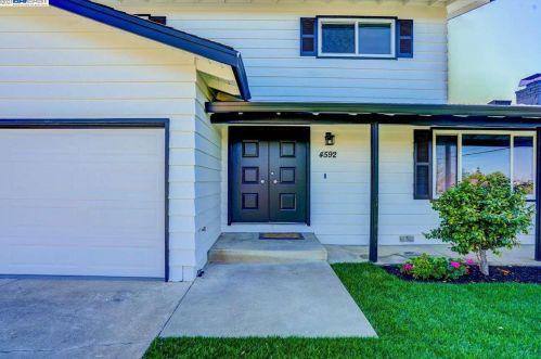 4592 Malabar Ave, Hayward, CA 94546-2310