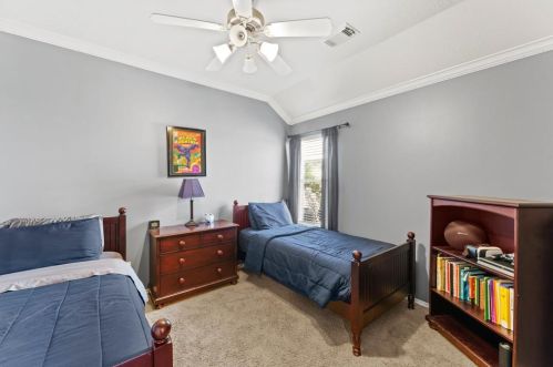 7223 Chasegrove Ln, Richmond TX  77407-6498 exterior